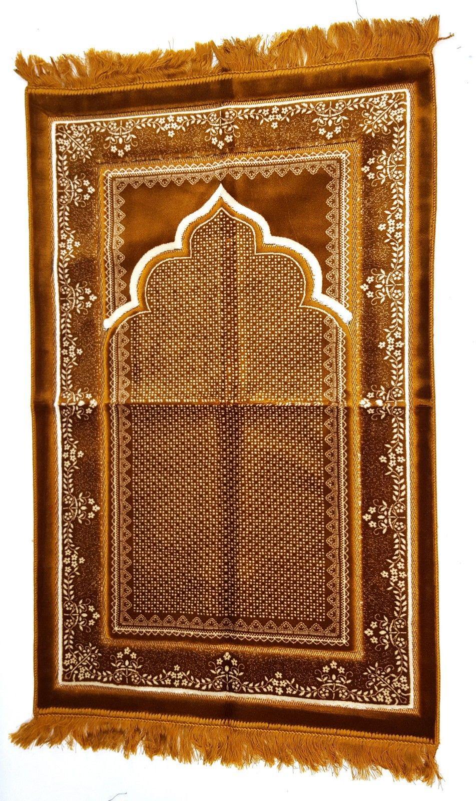 Turkish Luxury Velvet Islamic Prayer Rug Namaz Carpet 110x70cm 800g (1.8lbs) - Arabian Shopping Zone
