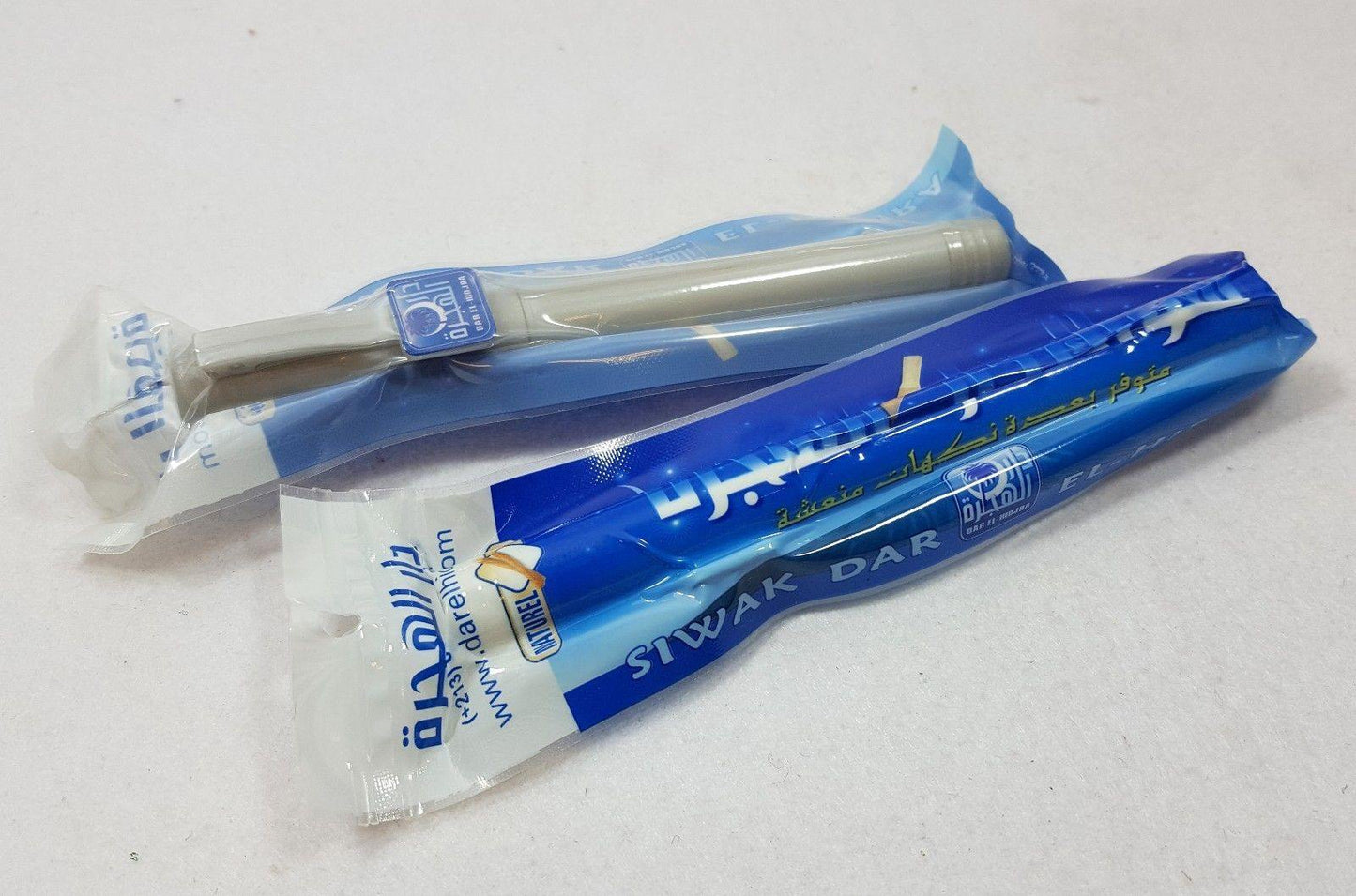 NEW Miswak siwak Natural Herbal Toothbrush Siwak with Step Holder - Arabian Shopping Zone